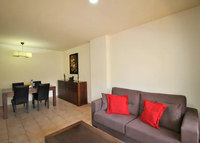 Al07 A 300 Metros De La Playa De Fenals リョレート・デ・マル