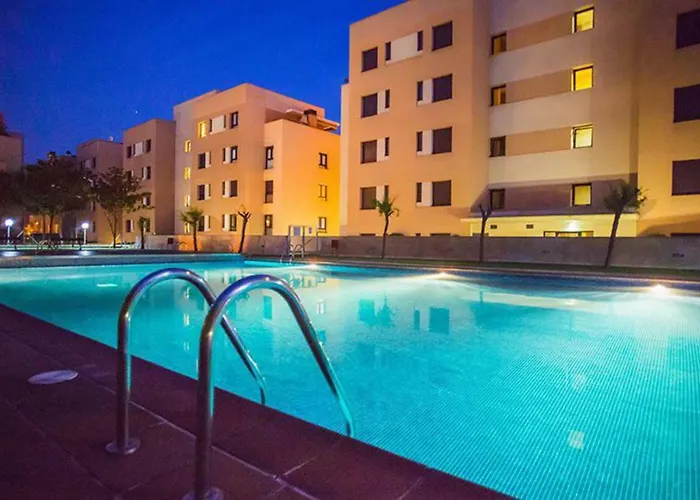 Al07 A 300 Metros De La Playa De Fenals リョレート・デ・マル